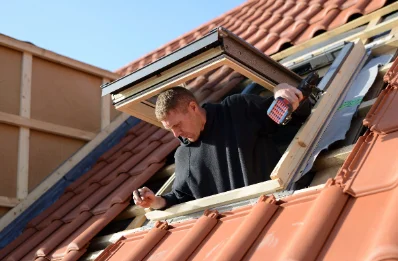 Pose de fenêtres de toit Velux à Izeaux